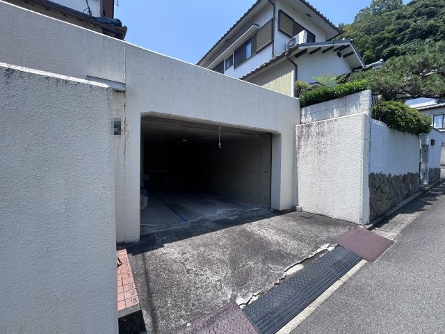 和歌山市直川・中古戸建・116063の駐車場