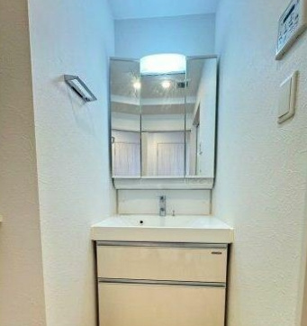 グランカーサ新大阪SOUTHの洗面所