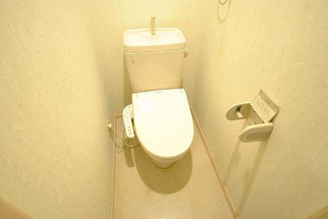 リブレア箱崎駅前Bのトイレ