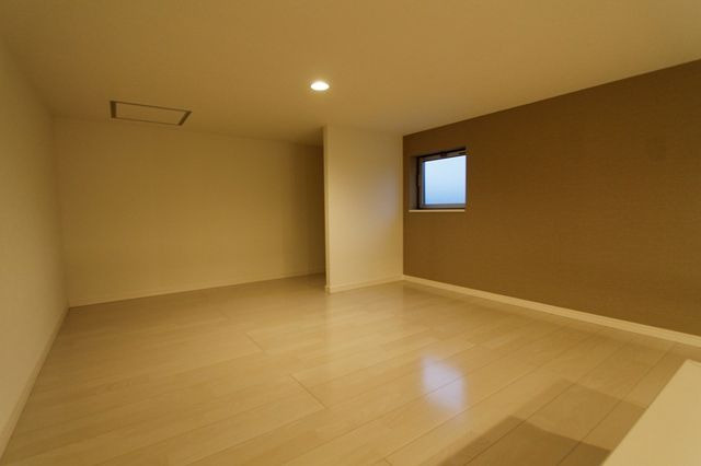 MINA ISAの居間・リビング