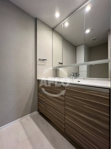 梅田ガーデンレジデンス　扇町小学校区の独立洗面台|梅田ガーデンレジデンス　独立洗面台