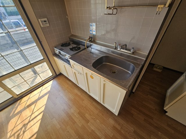 ウィンディアA棟のキッチン