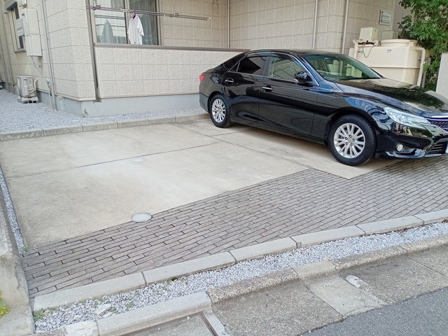 Ｂｒｉｓｅ　Ｆｒｅｓｉａの駐車場