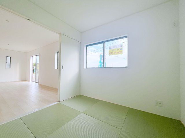 新築戸建・建売　深谷市武蔵野　CRADLE GARDEN　全3棟の和室|畳は足触りがいいので裸足で歩いても気持ちがいいです！