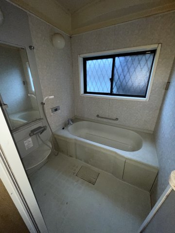 和歌山市湊・中古戸建・116064の浴室