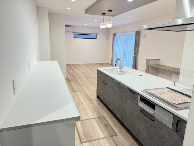 藤枝市　瀬戸新屋　新築住宅　平屋建てのキッチン