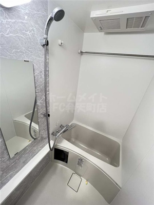 【浴室】 | エスリードレジデンス大阪弁天町 | ゆったり過ごせるお風呂です