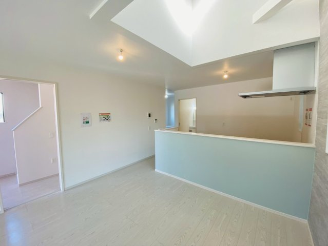 ケイアイエルデ／東区尾ノ上１期／１号棟の居間・リビング