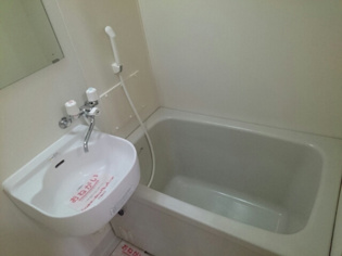 サンハイツの浴室