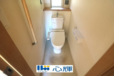 【トイレ】 | 西平原1丁目（オール電化・2階建）土地面積：約100坪