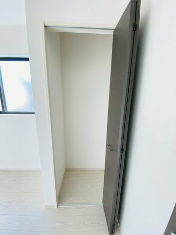 ケイアイエルデ／東区尾ノ上１期／２号棟の収納