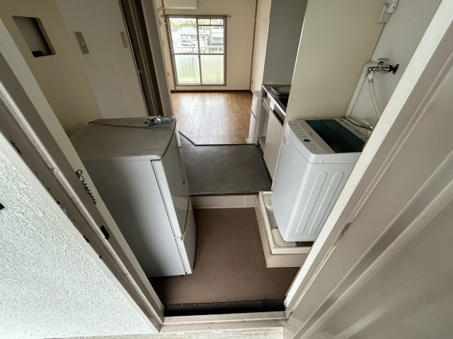 ハイツオリエントの玄関