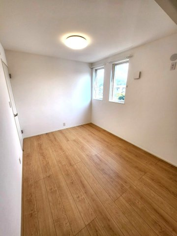 【洋室】の画像