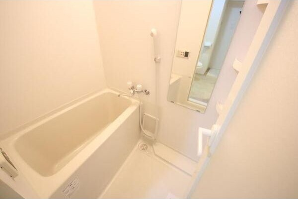 ASレジデンス上前津の浴室