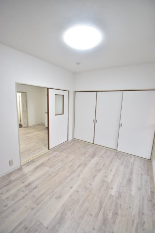 大阪市城東区関目３丁目の賃貸マンションの居間・リビング