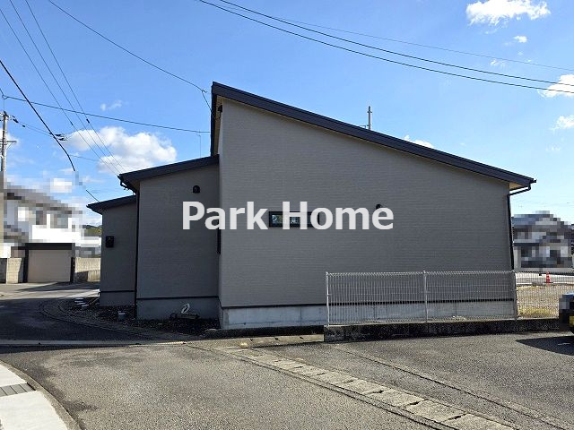 香美市土佐山田町-C号地-新築戸建ての前面道路含む現地写真