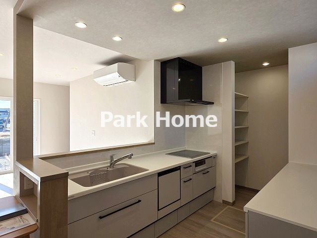 香美市土佐山田町-C号地-新築戸建てのキッチン