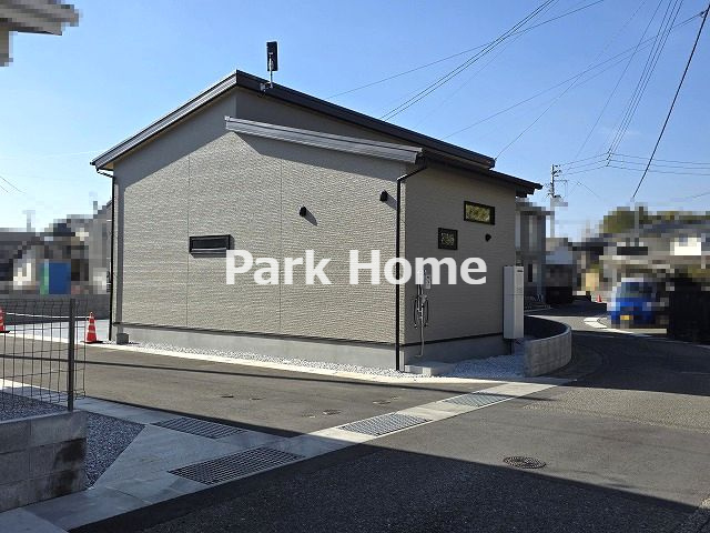 香美市土佐山田町-C号地-新築戸建ての前面道路含む現地写真