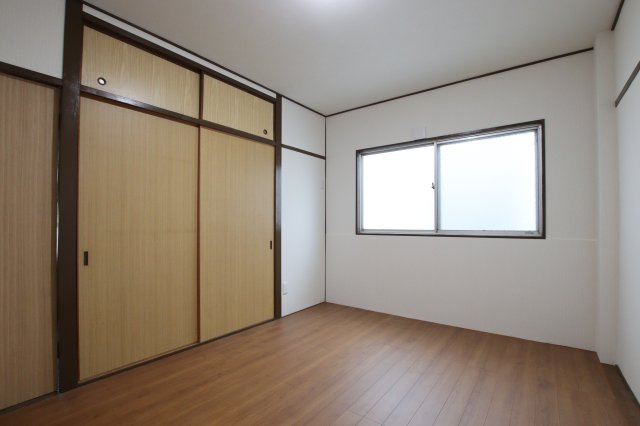 【洋室】 | 森本マンション