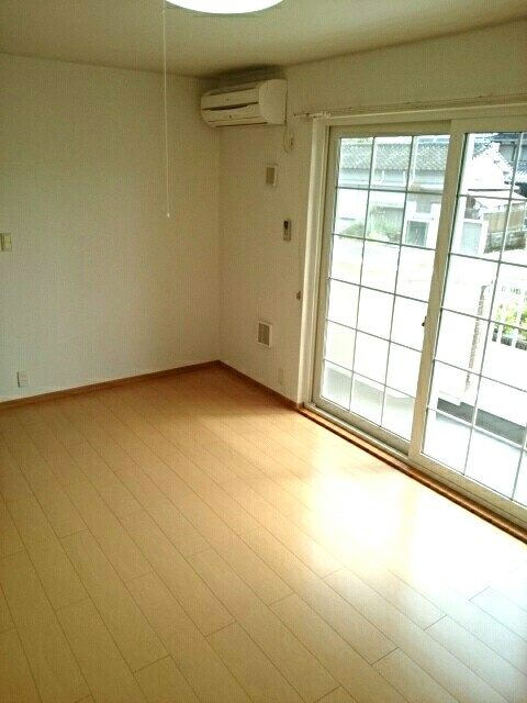 プリティーハウスの居間・リビング|居室・リビング