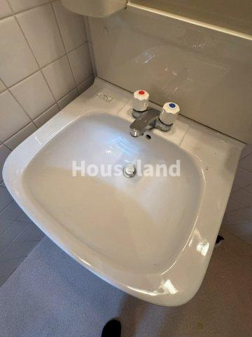 新田広芝戸建の洗面所