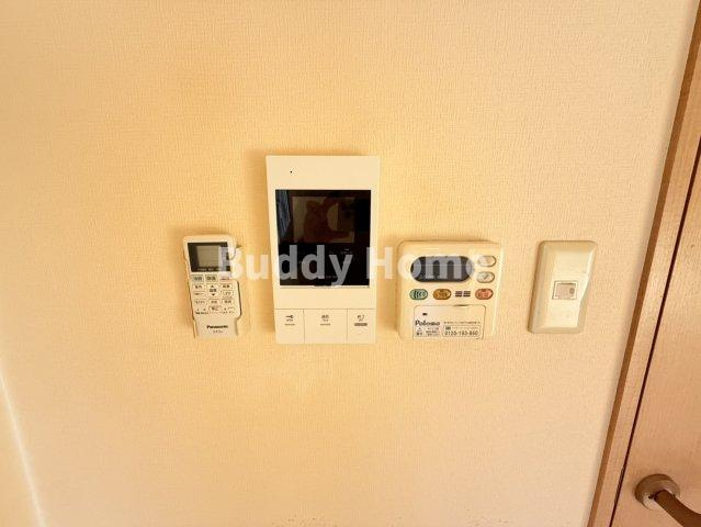 コンフォール平野の設備