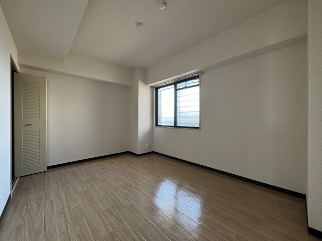 シュシュの洋室