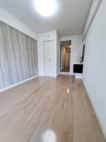 コート・サラ2の居間・リビング