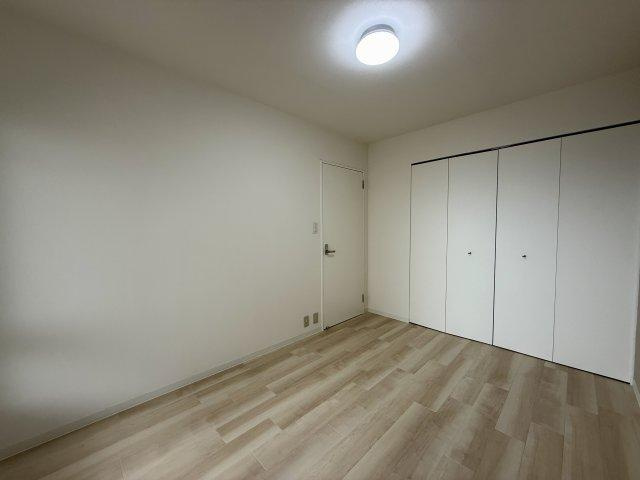 コスモ守山4番館