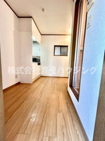 テラスパーク吹田の居間・リビング