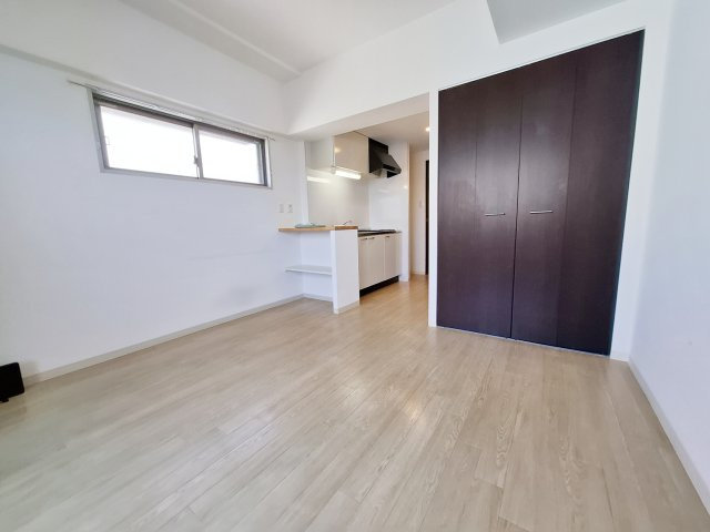 アッシュコート夙川公園の居間・リビング