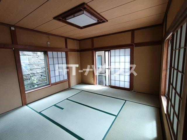船橋市七林町貸家の和室