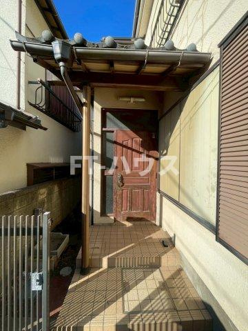船橋市七林町貸家のエントランス