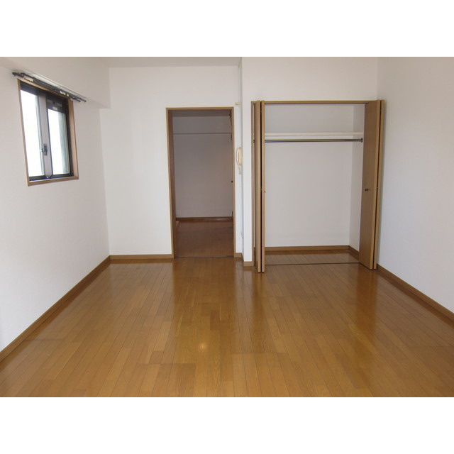 コネクトビルの居間・リビング