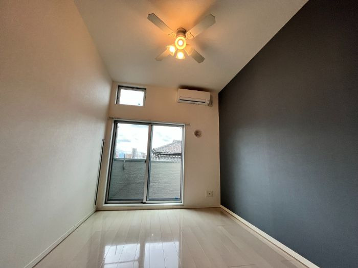 Acero箱崎の居間・リビング