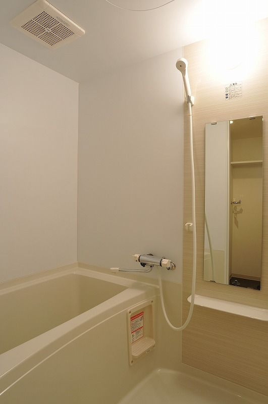 Maison du Lotusメゾン ド ロータスの浴室