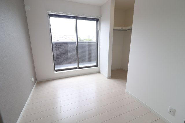 CRECIA香椎の居間・リビング