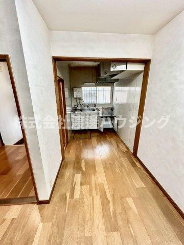 庄内栄町2丁目一戸建の内装