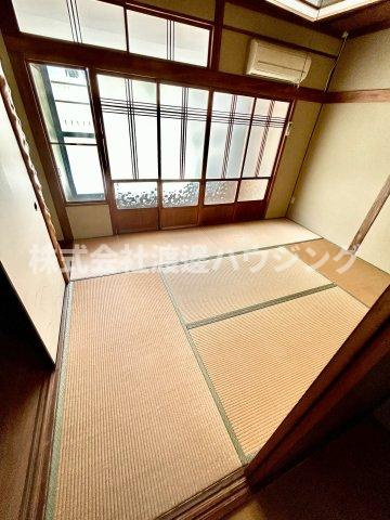 庄内栄町2丁目一戸建の和室