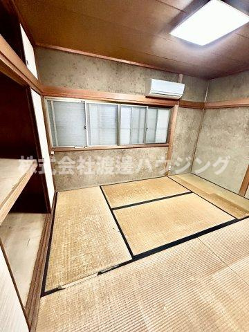 庄内栄町2丁目一戸建の和室