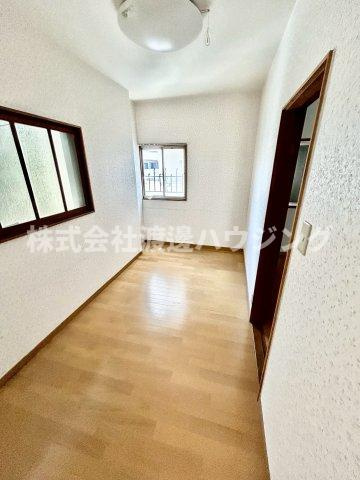 庄内栄町2丁目一戸建の内装