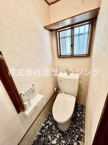 庄内栄町2丁目一戸建のトイレ