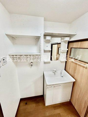 庄内栄町2丁目一戸建の洗面所