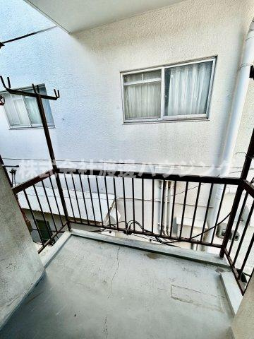 木川西3丁目テラスハウスのバルコニー