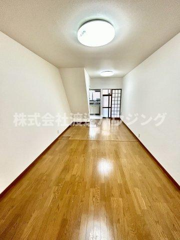 木川西3丁目テラスハウスの内装