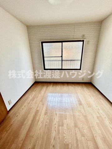 木川西3丁目テラスハウスの寝室