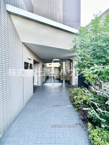 ウィスタリア三国のエントランス