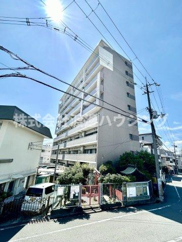 ウィスタリア三国