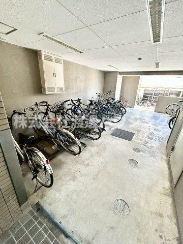 ウィスタリア三国のその他共用部分