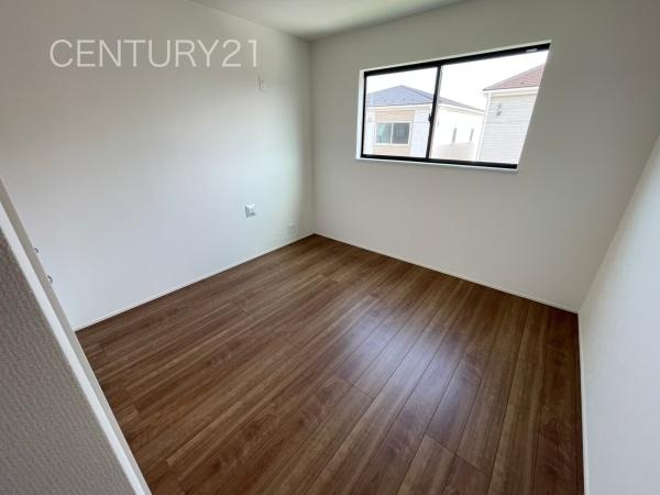 前橋市天川大島町B号棟の洋室|２階の洋室です。